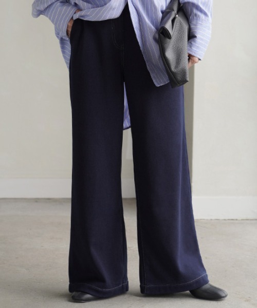 HUG.U（ハグユー）の「「 光 吸収 発熱 」デニム風ワイドパンツ（スウェットパンツ・レディース・ブラック/ブラック系/ネイビー系/ワンウォッシュ/ブルー系・LL/S/L/M）」の7枚目の写真