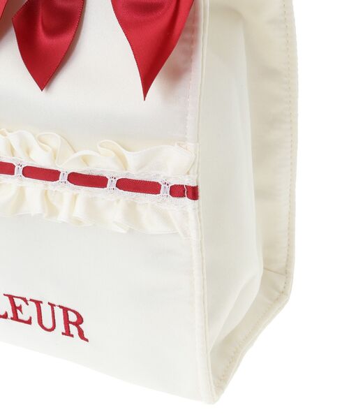 Maison de FLEUR（メゾンドフルール）の「ガトーフレーズスクエア