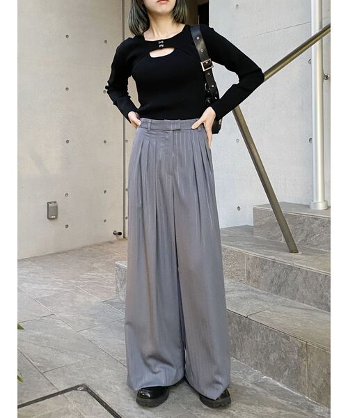 フロントホックレイヤードライクニット（ニット/セーター）｜MURUA（ムルーア）