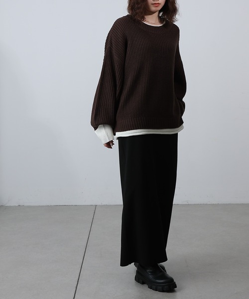 COLONY 2139（コロニートゥーワンスリーナイン）の「レイヤード風ニットプルオーバー（ニット/セーター・レディース・ブラック/グレイッシュベージュ/ブラウン・FREE）」の17枚目の写真