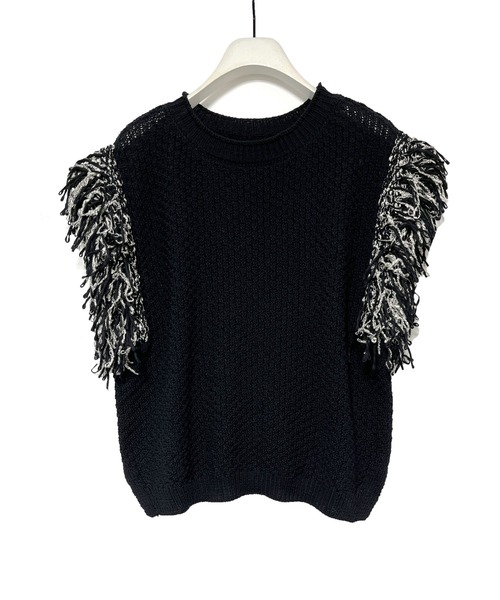 CHIGNON(シニヨン)の「CHIGNON フリンジパネルベスト(ベスト・レディース・ブラック/オフホワイト・FREE)」の4枚目の写真