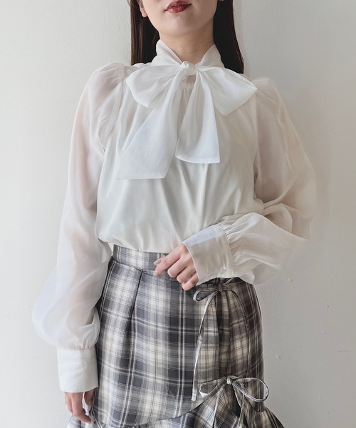 NOMAE(ノーマエ)の「オーガンジーリボンブラウス(シャツ/ブラウス・レディース・ホワイト系その他/ホワイト/ピンク系その他/グレー系その他・FREE)」の2枚目の写真