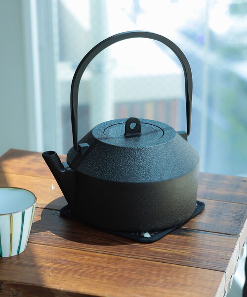 iwatemo / iron kettle VK 南部鉄瓶（キッチンツール）｜fennica