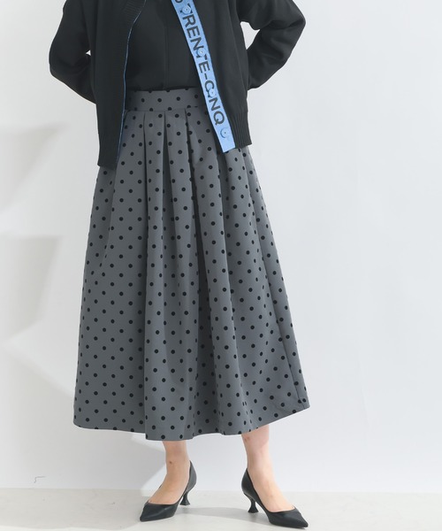 PICCIN PERLA（ピッチンペルラ）の「フロッキードットタックスカート（スカート・レディース・ブラック/オフホワイト/グレー・S/M/L）」の3枚目の写真