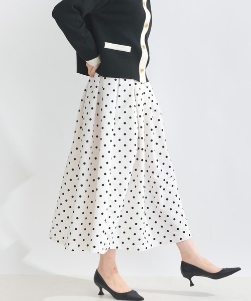 PICCIN PERLA（ピッチンペルラ）の「フロッキードットタックスカート（スカート・レディース・ブラック/オフホワイト/グレー・S/M/L）」の5枚目の写真