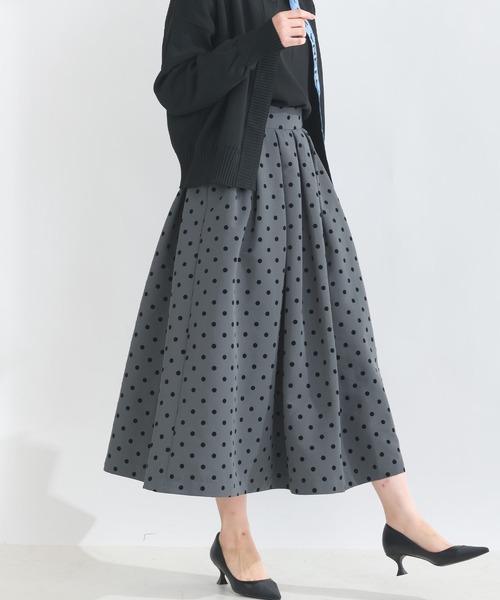 PICCIN PERLA（ピッチンペルラ）の「フロッキードットタックスカート（スカート・レディース・ブラック/オフホワイト/グレー・S/M/L）」の12枚目の写真