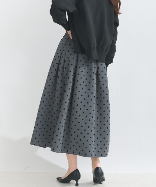PICCIN PERLA（ピッチンペルラ）の「フロッキードットタックスカート（スカート・レディース・ブラック/オフホワイト/グレー・S/M/L）」の13枚目の写真