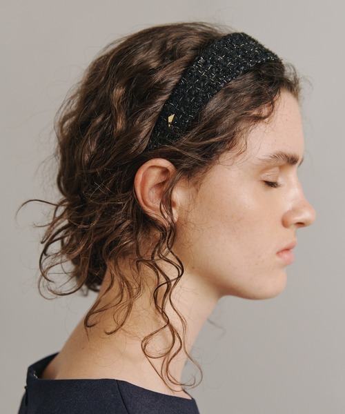 kiehtova（キエトヴァ）の「【kiehtova】WIDE TWEED HEAD BAND/ワイドツイード ヘッドバンド（カチューシャ・レディース・ブラック・FREE）」の4枚目の写真