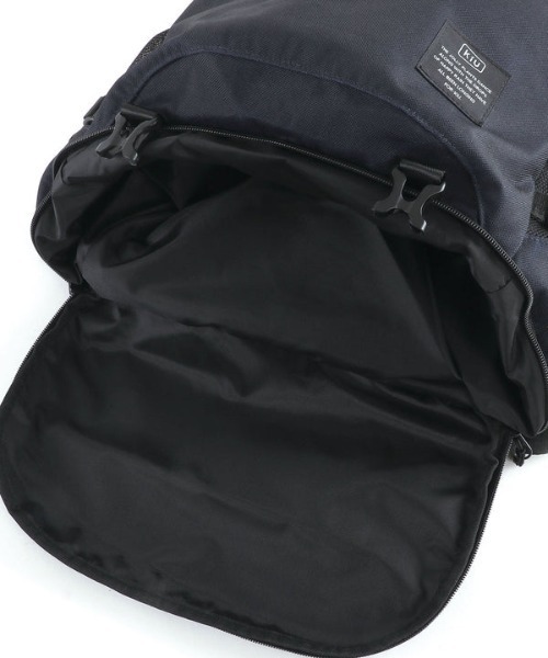 KiU(キウ)の「【ROLLING CRADLEコラボ】600D 大容量バックパック(バックパック/リュック・メンズ・パープル系その他/ブラック系その他・FREE)」の13枚目の写真