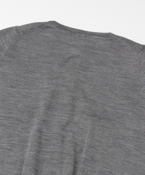 URBAN RESEARCH（アーバンリサーチ）の「UR 16GG MERINO WOOK KNIT CARDIGAN（カーディガン/ボレロ・レディース・グレー/ネイビー/ブラック/カーキ・FREE）」の14枚目の写真