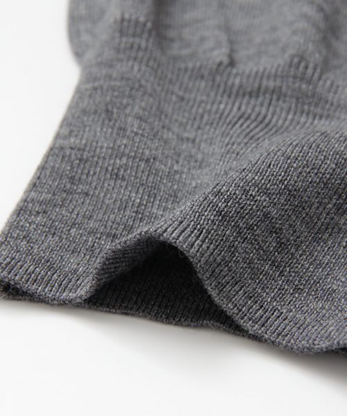 URBAN RESEARCH（アーバンリサーチ）の「UR 16GG MERINO WOOK KNIT CARDIGAN（カーディガン/ボレロ・レディース・グレー/ネイビー/ブラック/カーキ・FREE）」の13枚目の写真