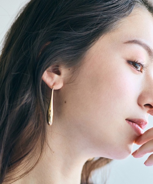 Audie a Muses(オーディアミューズ)の「ドロップピアス(ピアス(両耳用)・レディース・ゴールド・FREE)」の15枚目の写真