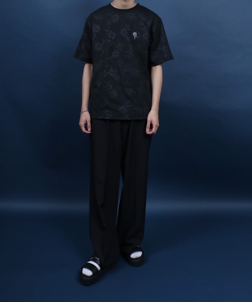 セール】Dry Fabric Flower Embroidery&Print Crewneck T-Shirt
