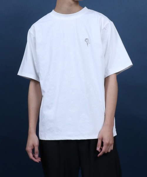 フランス発 Sandro 花 ワンポイント 夏の爽やかカラー! Tシャツ フランス発 Sandro 花 ワンポイント 夏の爽やかカラー! Tシャツ
