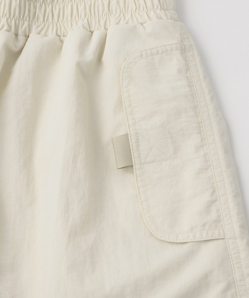 X-girl(エックスガール)の「TECH WIDE CARGO PANTS(カーゴパンツ・レディース・オフホワイト/ピンク/チャコール・S/M)」の22枚目の写真