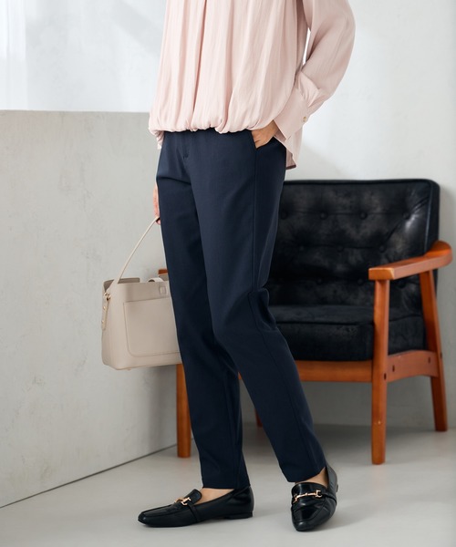 a.v.v（アーヴェヴェ）の「ハイパーストレッチスリムパンツ（その他パンツ・レディース・チャコールグレー/グレー系その他/ブラック/ネイビー/ベージュ・34/36/38/40/42）」の5枚目の写真