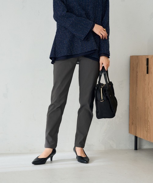 a.v.v（アーヴェヴェ）の「ハイパーストレッチスリムパンツ（その他パンツ・レディース・チャコールグレー/グレー系その他/ブラック/ネイビー/ベージュ・34/36/38/40/42）」の10枚目の写真
