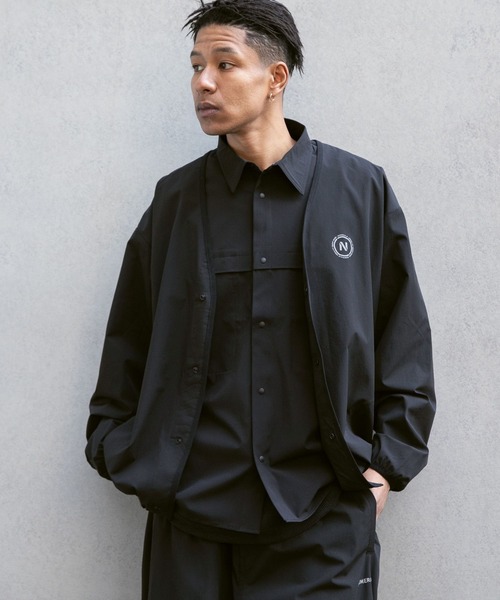 NUMERALS（ヌメラルズ）の「【NUMERALS】ライトシェルロングシャツ（シャツ/ブラウス・メンズ・ブラック/カーキ・MEDIUM/LARGE）」の8枚目の写真