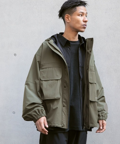 NUMERALS（ヌメラルズ）の「【NUMERALS】ライトシェルロングシャツ（シャツ/ブラウス・メンズ・ブラック/カーキ・MEDIUM/LARGE）」の9枚目の写真