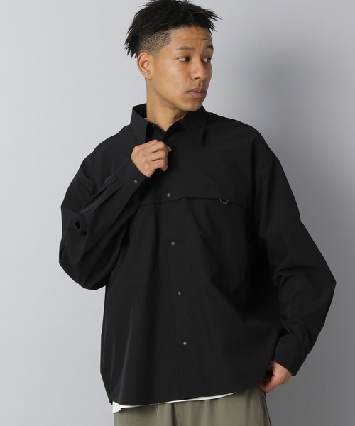 NUMERALS（ヌメラルズ）の「【NUMERALS】ライトシェルロングシャツ（シャツ/ブラウス・メンズ・ブラック/カーキ・MEDIUM/LARGE）」の13枚目の写真