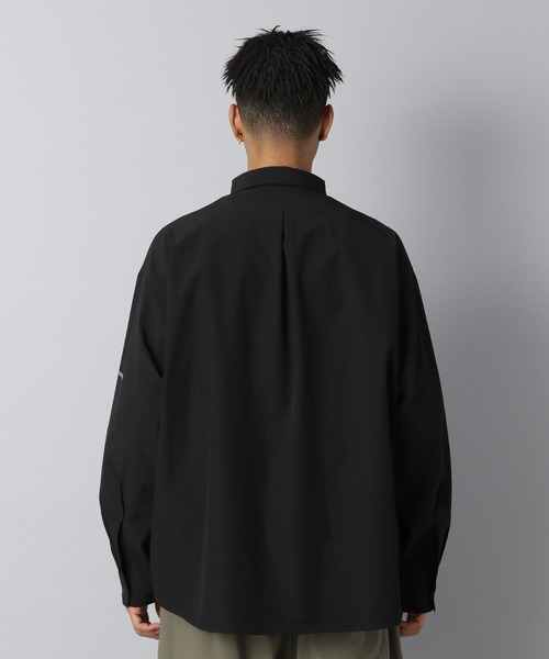 NUMERALS（ヌメラルズ）の「【NUMERALS】ライトシェルロングシャツ（シャツ/ブラウス・メンズ・ブラック/カーキ・MEDIUM/LARGE）」の19枚目の写真