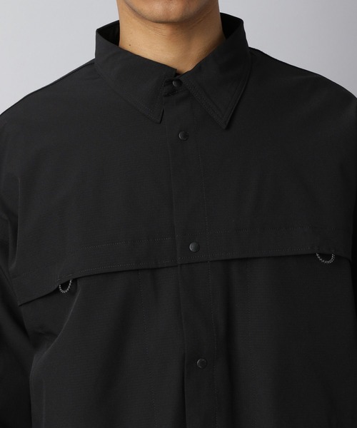 NUMERALS（ヌメラルズ）の「【NUMERALS】ライトシェルロングシャツ（シャツ/ブラウス・メンズ・ブラック/カーキ・MEDIUM/LARGE）」の20枚目の写真