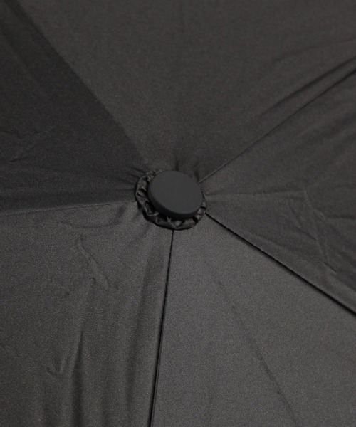 GLOBAL WORK（グローバルワーク）の「ライトスリム晴雨兼用傘/284027（折りたたみ傘・メンズ・オフホワイト/グレー/ブラック/シルバー/ライトグレー・FREE）」の19枚目の写真