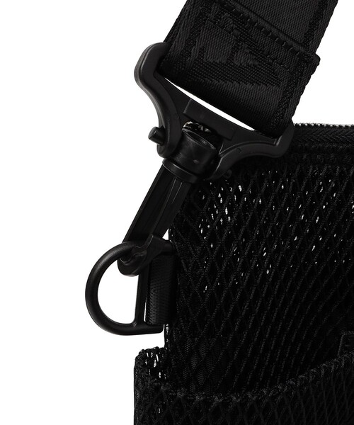 NOMADIS（ノマディス）の「NOMADIS:HELMET MESH（ショルダーバッグ・レディース・ブラック・ONE SIZE）」の8枚目の写真