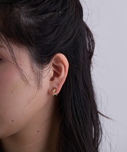CALIN STANDARD(カリンスタンダード)の「◆金属アレルギー対応◆◆made in japan◆【痛くない】【落ちにくい】【片手で簡単】ツイスト マグネットイヤリング(イヤリング・レディース・ゴールド/シルバー・FREE)」の3枚目の写真
