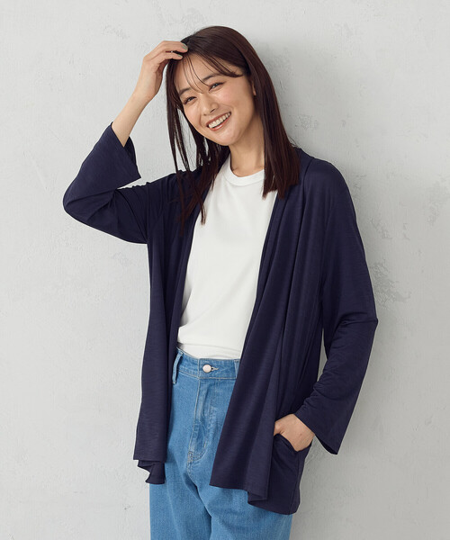 COMME CA ISM(コムサイズム)の「【接触冷感・UVカット】夏定番の着流しカーディガン(カーディガン/ボレロ・レディース・ネイビー/ブラック/ライトグレー・FREE)」の19枚目の写真
