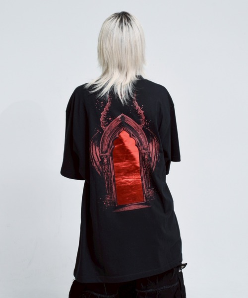 REFLEM（レフレム）の「『REFLEM/レフレム』ホログラムプリントTシャツ