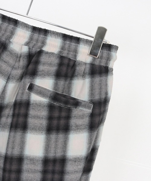CAMBIO（カンビオ）の「mp13574- オンブレーチェックショーツ（その他パンツ・メンズ・ブラック/ブラウン・M/L/XL）」の22枚目の写真