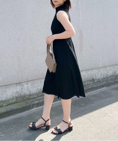 ＆soiree（アンドソワレ）の「【＆soiree】サマーニットプリーツワンピース(CP)（ワンピース・レディース・ベージュ/ブラック・FREE）」の15枚目の写真
