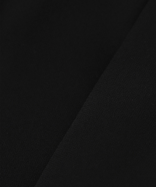 ROPE'（ロペ）の「トリアセバックサテン ジャケット【オフィス/通勤/セットアップ対応】/洗える（ノーカラージャケット・レディース・ブラック・38/36）」の2枚目の写真