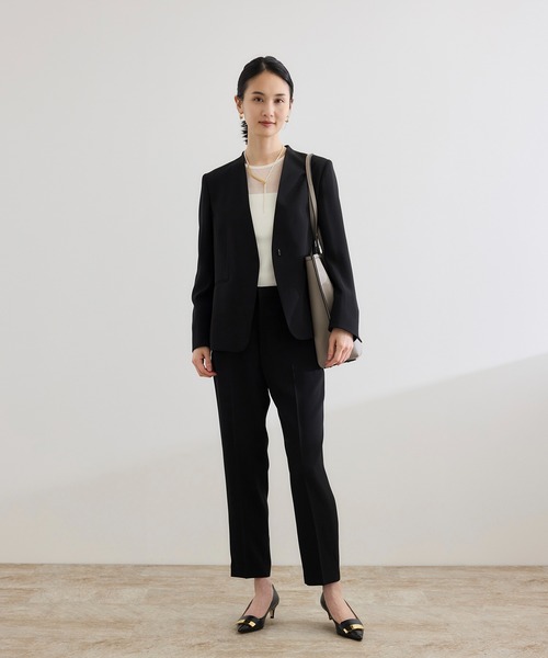 ROPE'（ロペ）の「トリアセバックサテン ジャケット【オフィス/通勤/セットアップ対応】/洗える（ノーカラージャケット・レディース・ブラック・38/36）」の17枚目の写真