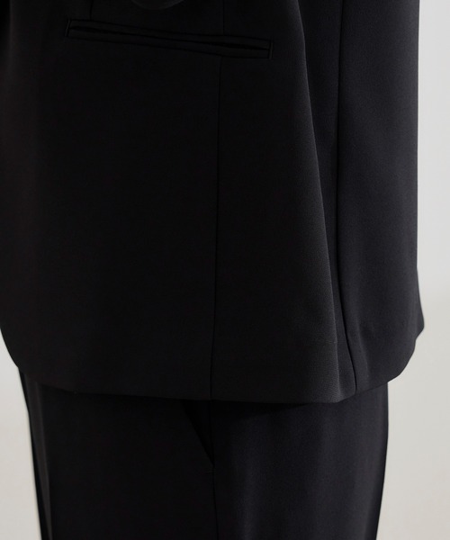 ROPE'（ロペ）の「トリアセバックサテン ジャケット【オフィス/通勤/セットアップ対応】/洗える（ノーカラージャケット・レディース・ブラック・38/36）」の15枚目の写真