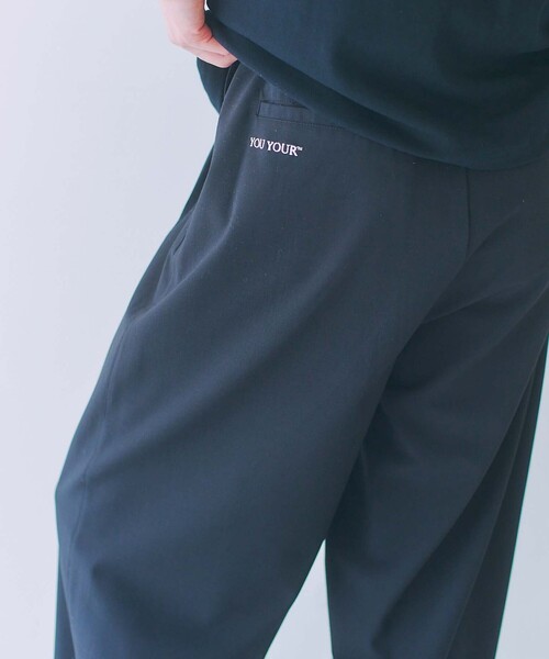 FREAK'S STORE(フリークスストア)の「限定展開 YOU YOUR/ユーユアー ワンポイントロゴ バルーンシルエット ワイドスラックス(スラックス・メンズ・ブラック/グレー/ネイビー・SMALL/MEDIUM/LARGE)」の6枚目の写真