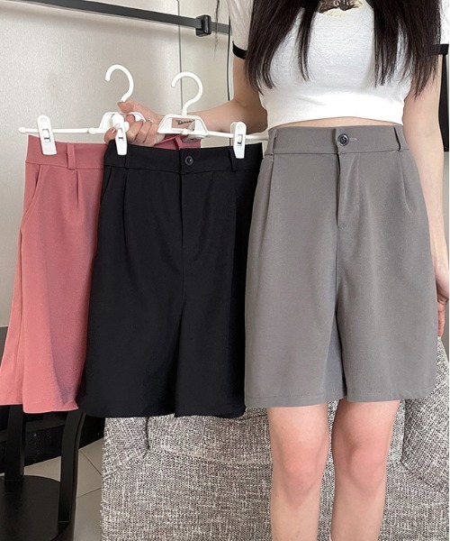 WEGO(ウィゴー)の「WEGO/シンプルタック膝上ハーフパンツ(その他パンツ・レディース・ブラック/グレー/ピンク・MEDIUM/SMALL)」の13枚目の写真