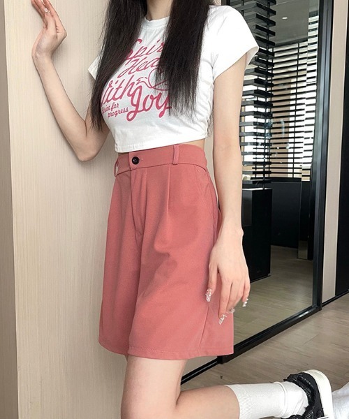 WEGO(ウィゴー)の「WEGO/シンプルタック膝上ハーフパンツ(その他パンツ・レディース・ブラック/グレー/ピンク・MEDIUM/SMALL)」の20枚目の写真