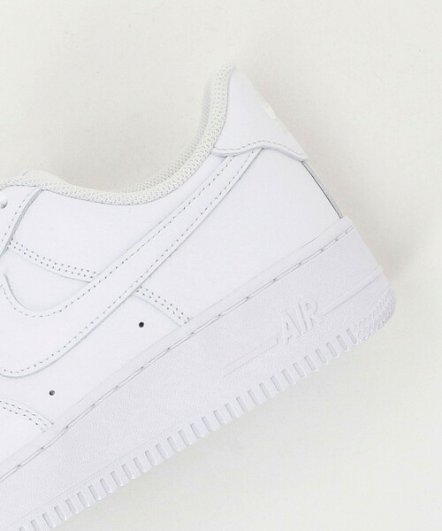 NIKE(ナイキ)の「<NIKE>AIRFORCE 1 07/エアフォース1(スニーカー・メンズ・ホワイト/ブラック・27cm/28.5cm/26.5cm/28cm/29cm/27.5cm/26cm)」の13枚目の写真
