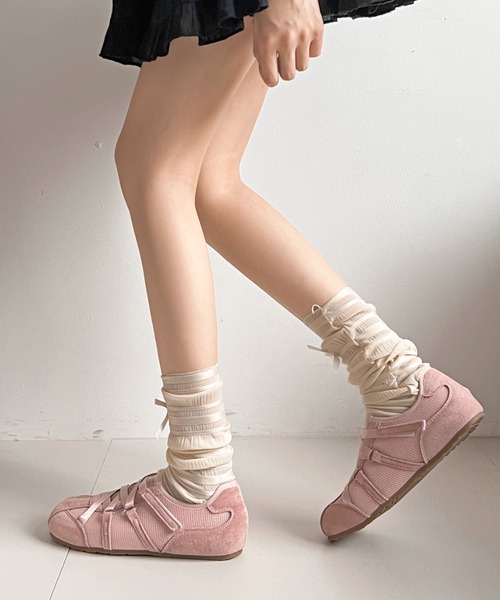 ピンク バレエシューズ クロスストラップ aimoha｜【shoes365】スエード素材のクロスストラップバレエ