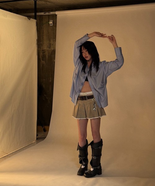 Judin(ジュディン)の「【ベルトSET】Double waist pleats mini skirt【JD】(スカート・レディース・ベージュ/グレー・S/M)」の11枚目の写真