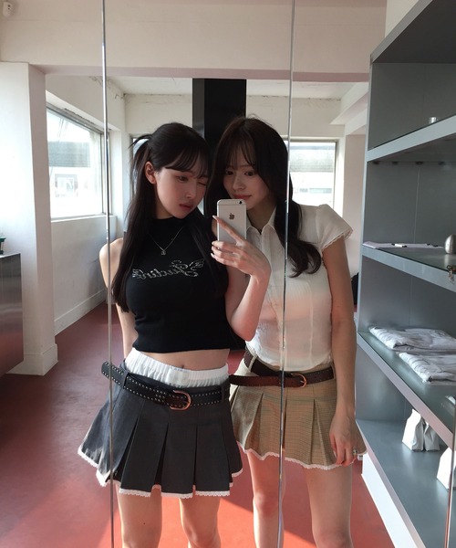 Judin(ジュディン)の「【ベルトSET】Double waist pleats mini skirt【JD】(スカート・レディース・ベージュ/グレー・S/M)」の21枚目の写真