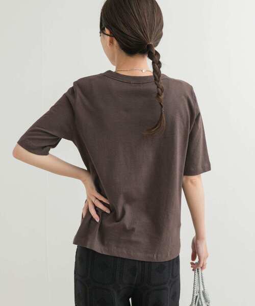 URBAN RESEARCH DOORS(アーバンリサーチドアーズ)の「コットンリネン5分袖Tシャツ(Tシャツ/カットソー・レディース・チャコールグレー/ナチュラル・MEDIUM)」の3枚目の写真