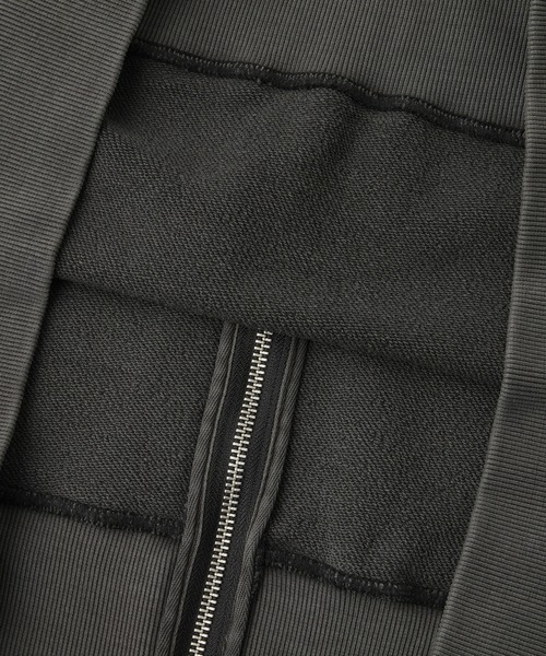 X-girl（エックスガール）の「PIGMENT DYED FACE LABEL ZIP UP SWEAT HOODIE（パーカー・レディース・グレー/ブラック/ブラウン・S/M）」の15枚目の写真