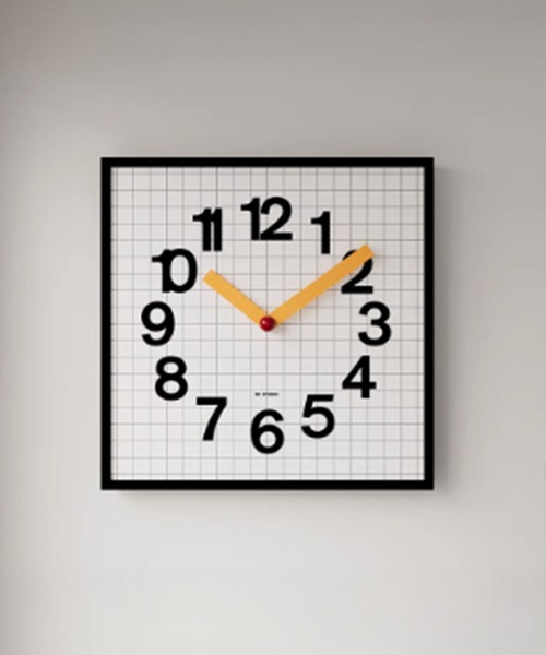 IRADOWL(アイラドール)の「【アイラドール room】スクエアコリアンテイスト壁掛け時計(掛け時計・レディース・ブラック・FREE)」の4枚目の写真
