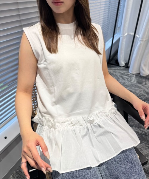 THEODORIC.dy(セオドリックディ)の「ドッキングフリル ノースリスエット(1枚で映える、甘辛バランス)(スウェット・レディース・アイボリー/グレー/ホワイト・FREE)」の14枚目の写真