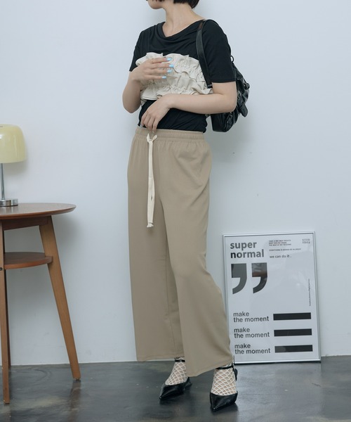 SEN TOKYO(セントーキョー)の「繊細なマイクロプリーツが魅力。マイクロプリーツルーズパンツ(その他パンツ・レディース・グレー/ベージュ/アイボリー/ブラック・FREE)」の15枚目の写真