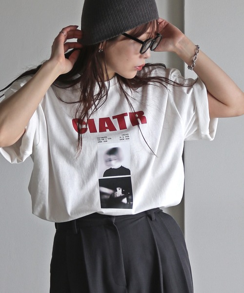 COURO（コウロ）の「グラフィックミックスTシャツ（Tシャツ/カットソー・レディース・クリーム/ネイビー系/ホワイト系/オートミール/ネイビー/ホワイト/ライトグレー系/チャコールグレー・FREE）」の3枚目の写真