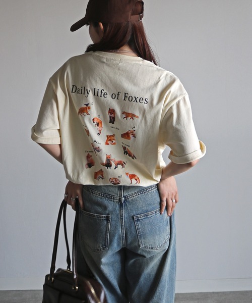 COURO（コウロ）の「グラフィックミックスTシャツ（Tシャツ/カットソー・レディース・クリーム/ネイビー系/ホワイト系/オートミール/ネイビー/ホワイト/ライトグレー系/チャコールグレー・FREE）」の22枚目の写真